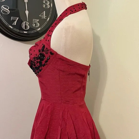 Trashy Diva Lena Ribbed Rayon Crimson siz 02 NWT Black beading halter neck - Picture 4 of 10